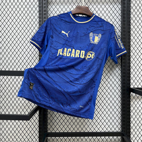 FC Famalicao Away Shirt 2025/26
