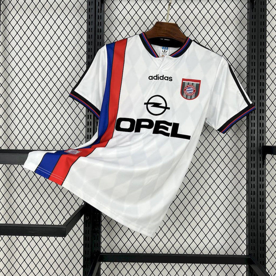 Retro Bayern Munich Away Shirt 1995/96