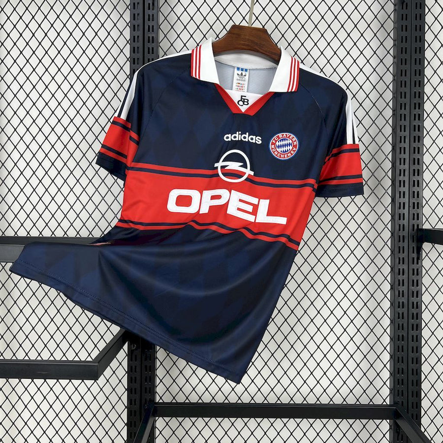 Retro Bayern Munich Home Shirt 1997/99