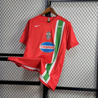 Retro Juventus Away Shirt 2005/06