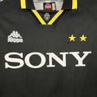 Retro Juventus Third Shirt 1996/97