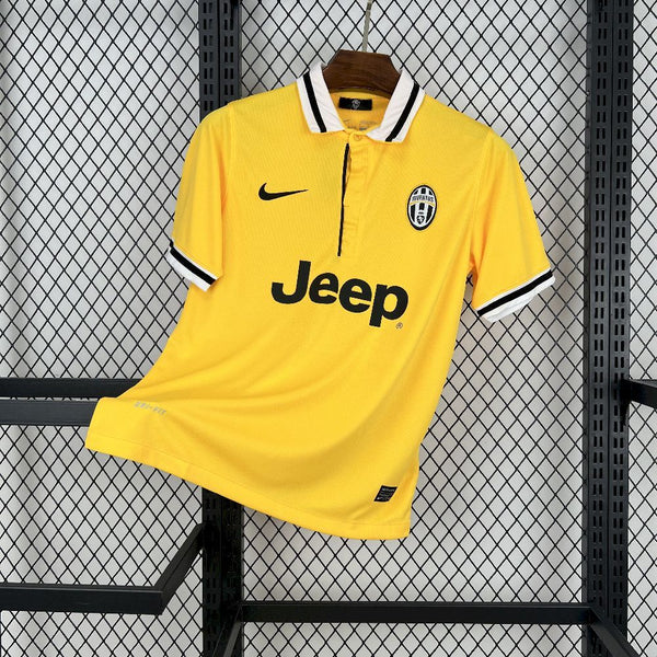 Retro Juventus Third Shirt 2013/14