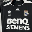 Retro Real Madrid Away Shirt 2006/07