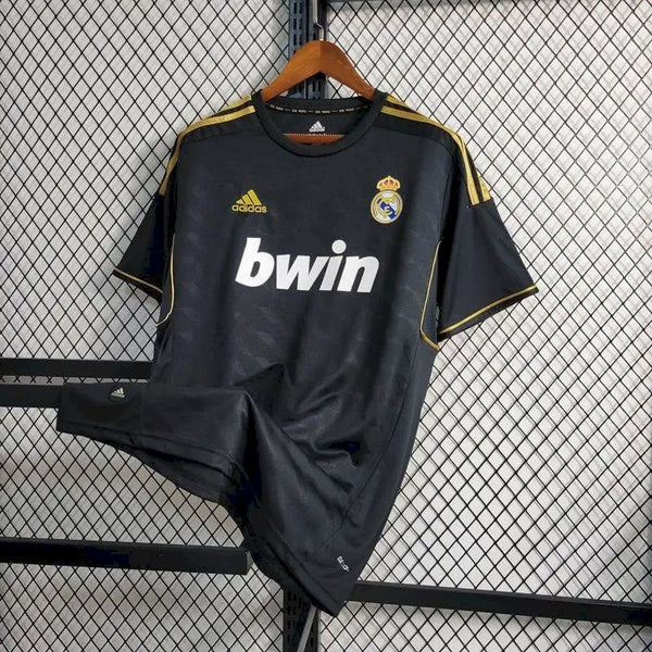 Retro Real Madrid Away Shirt 2011/12